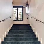 De La Comete Hotel