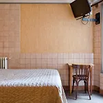 De La Comete Hotel