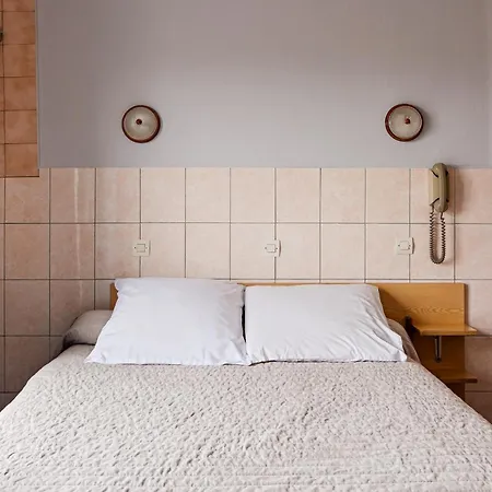 De La Comete ホテル パリ