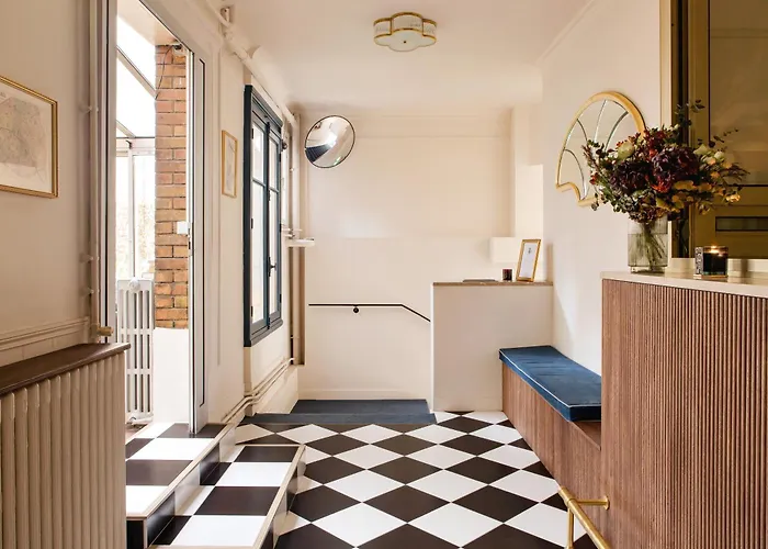 Hotel De La Comete Paris