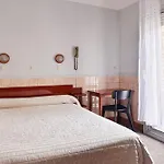 De La Comete Hotel 2*